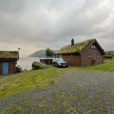 Views Of Fjords And Mountains With Hottub